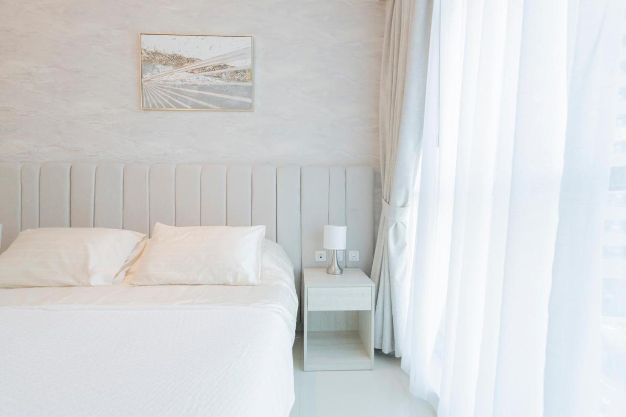 Luxury Studio, Seven Palm Residence-Palm Jumeirah Dubai Esterno foto